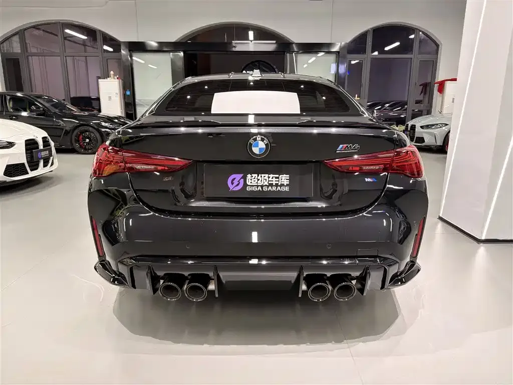 BMW M4 — фото 5
