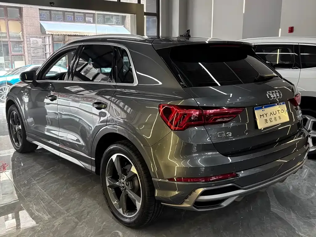 Audi Q3 — фото 4