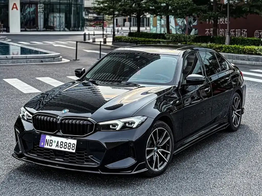 BMW 3 Series — фото 1
