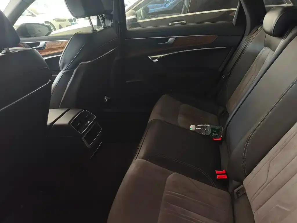 Audi A6L New Energy — фото 2