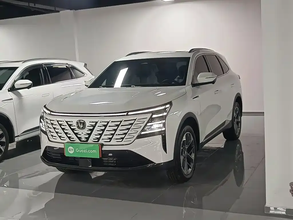 Changan CS75 PLUS — фото 6