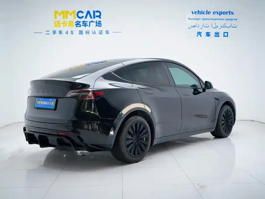 Tesla Model Y — фото 3