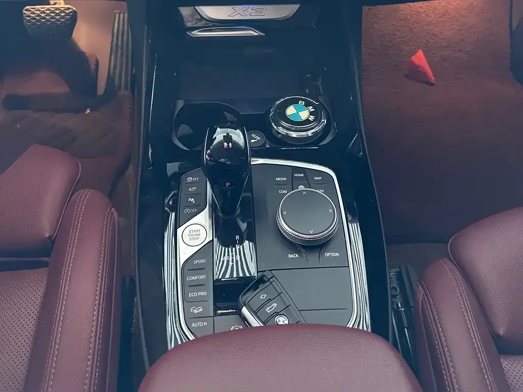 BMW X3 — фото 10