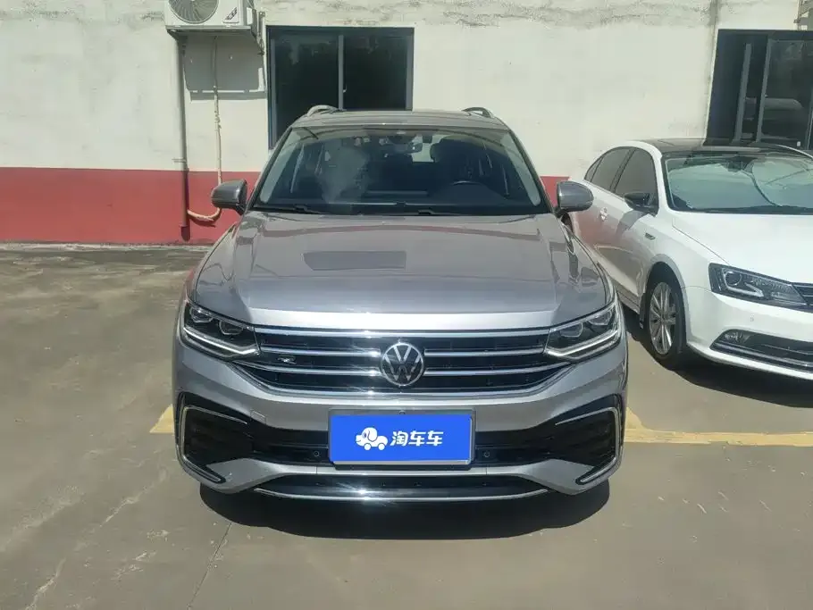 Volkswagen Tiguan L — фото 7