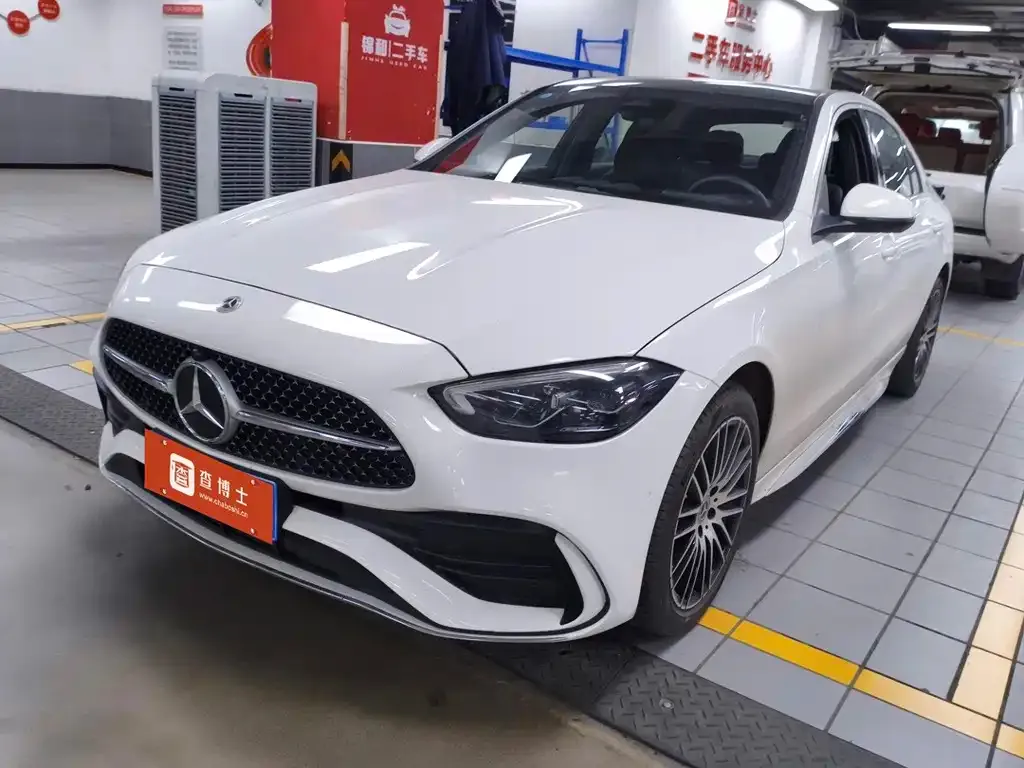 Mercedes-Benz C-Class — фото 1