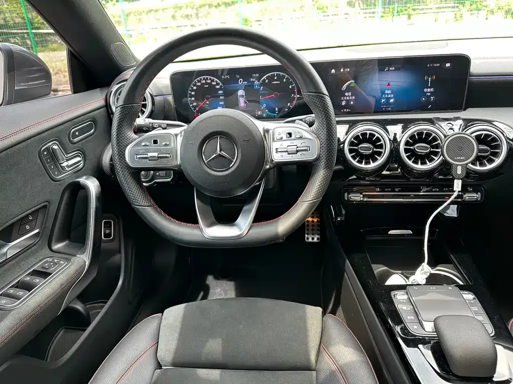 Mercedes-Benz CLA (Import) — фото 7