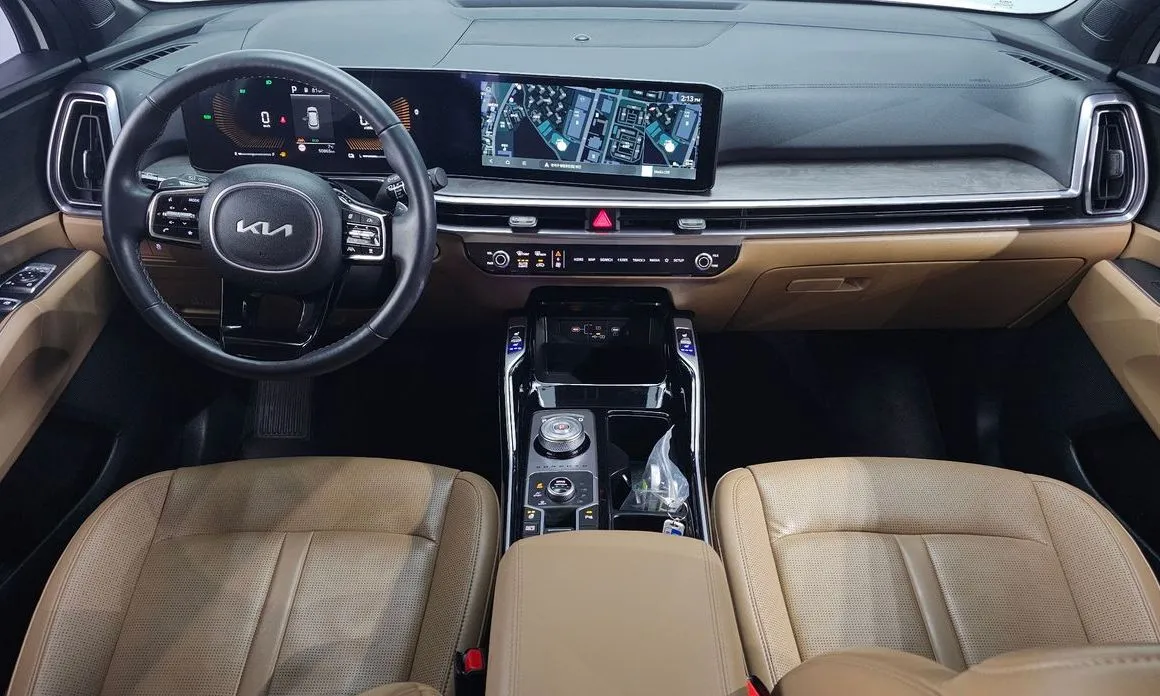 Kia Sorento — фото 10