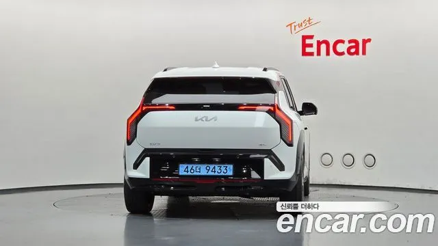 Kia EV3 — фото 3