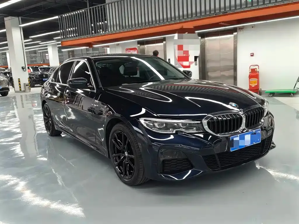 BMW 3 Series — фото 10