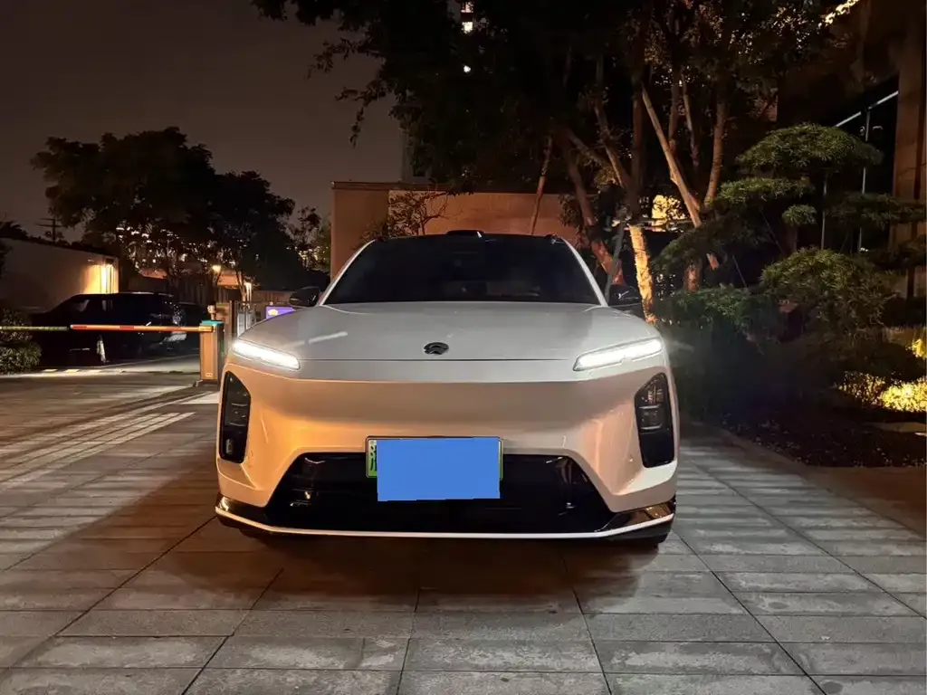 NIO EC6 — фото 2