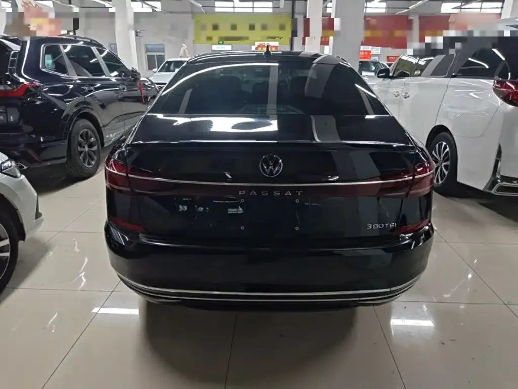 Volkswagen Passat — фото 2