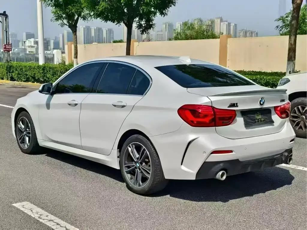 BMW 1 Series — фото 9