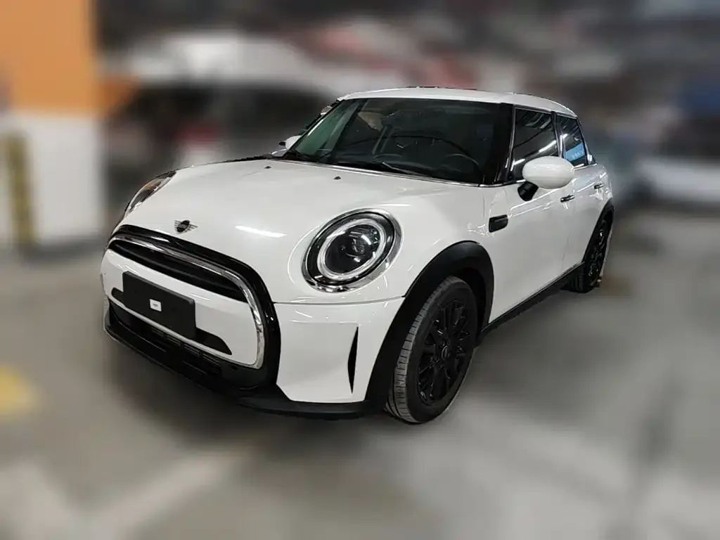 MINI Cooper (3-door) — фото 1