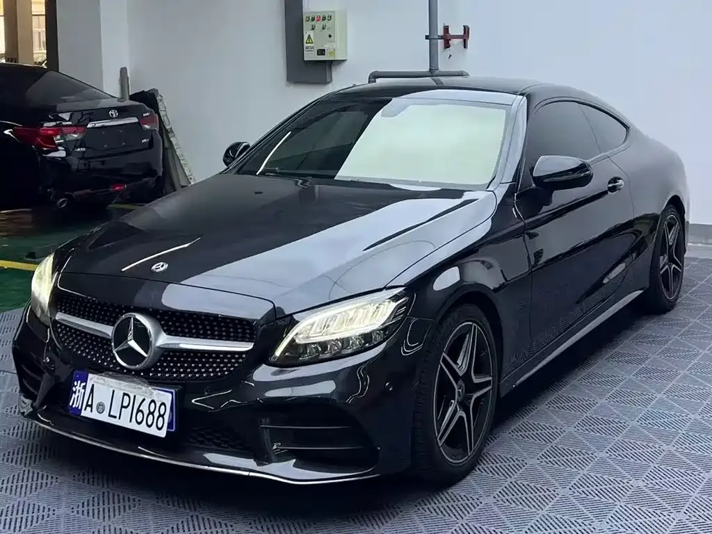 Mercedes-Benz C-Class (Import) — фото 1
