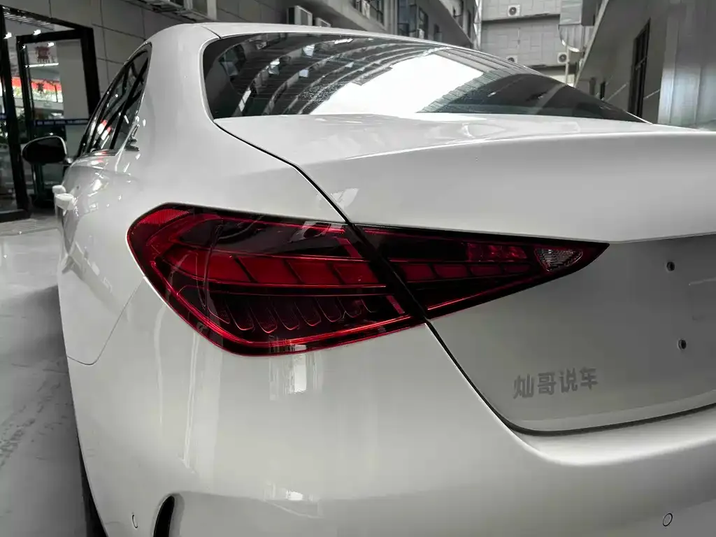 Mercedes-Benz C-Class — фото 10