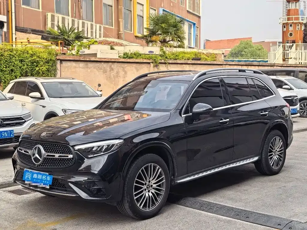 Mercedes-Benz GLC — фото 1
