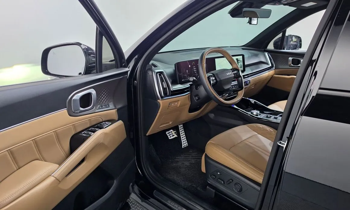 Kia Sorento — фото 6