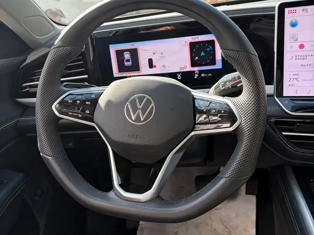 Volkswagen Passat — фото 4