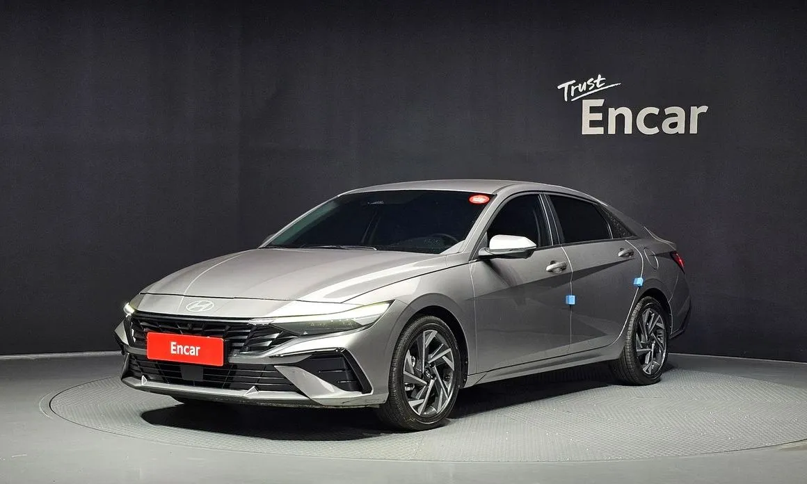 Hyundai AVANTE — фото 1