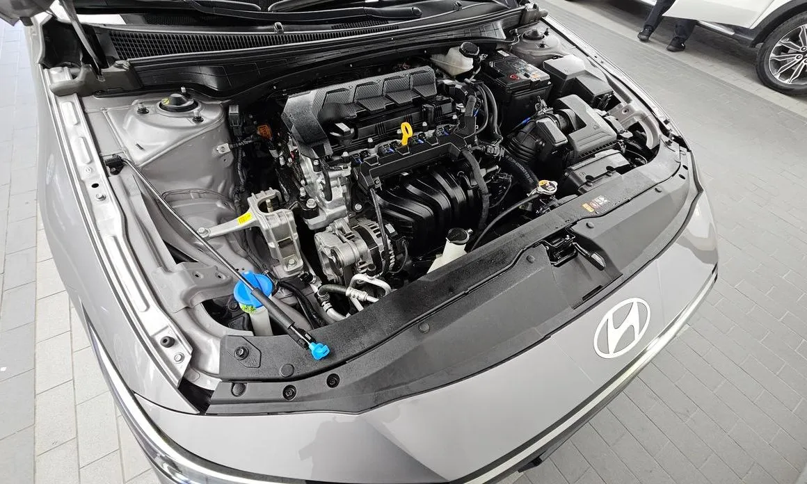 Hyundai AVANTE — фото 9