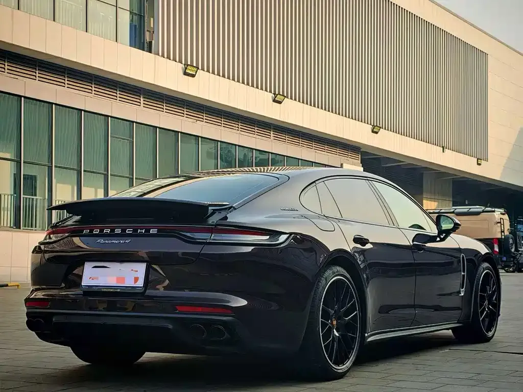 Porsche Panamera — фото 6
