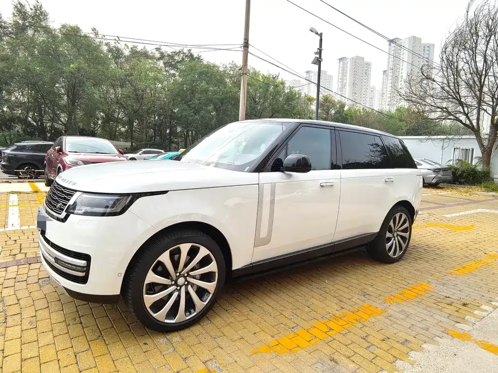 Land Rover Range Rover — фото 1