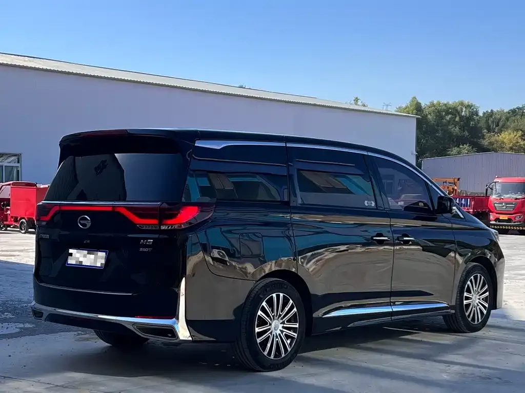 GAC Motor Trumpchi M8 — фото 3