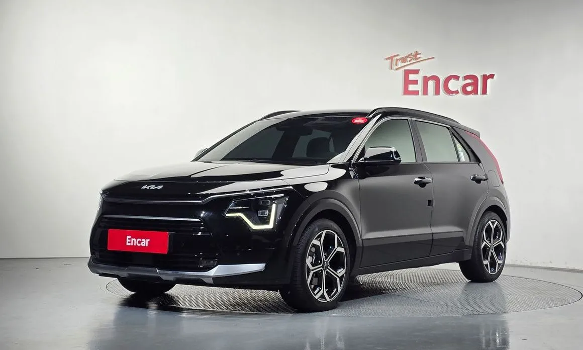Kia Niro — фото 1