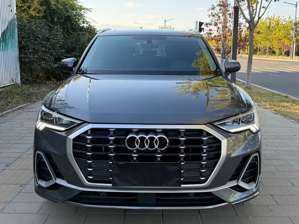 Audi Q3 — фото 4