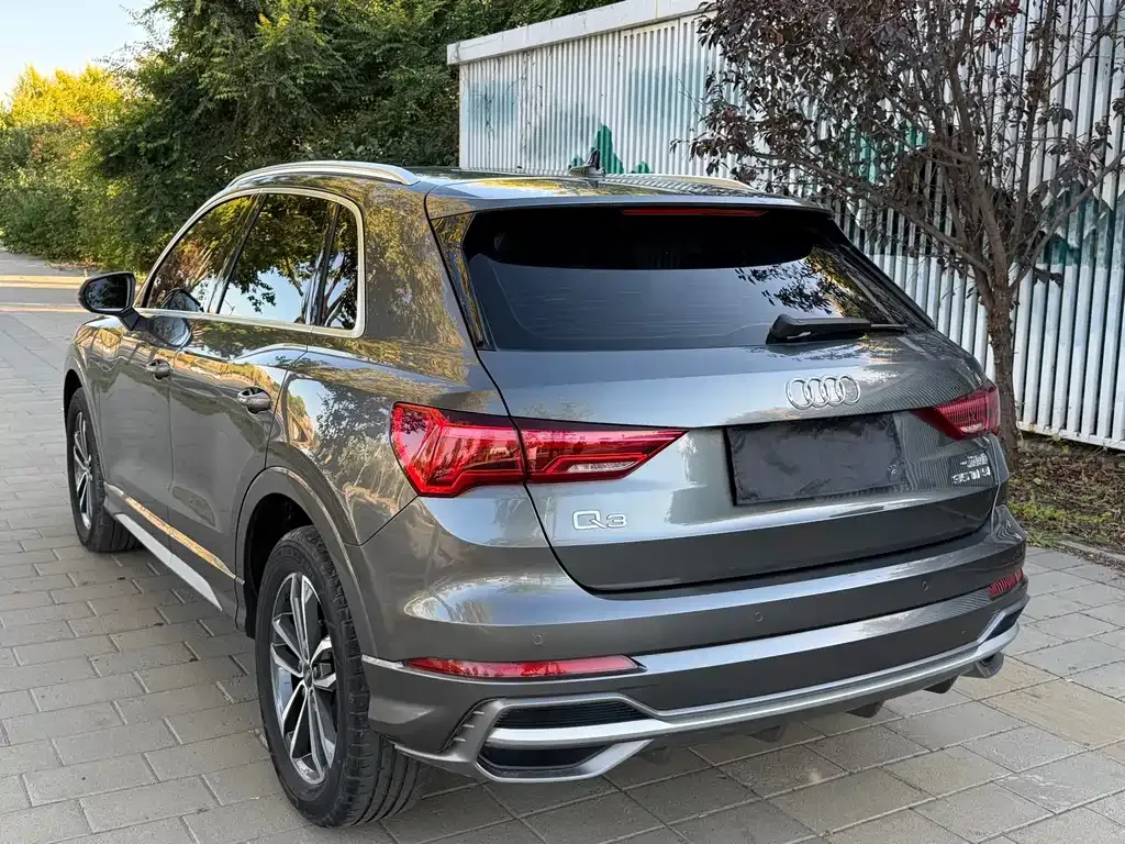 Audi Q3 — фото 6