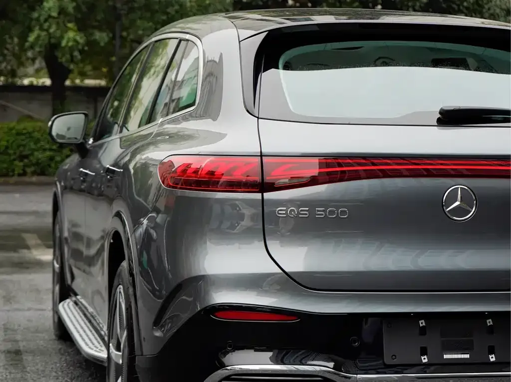 Mercedes-Benz EQS SUV — фото 2