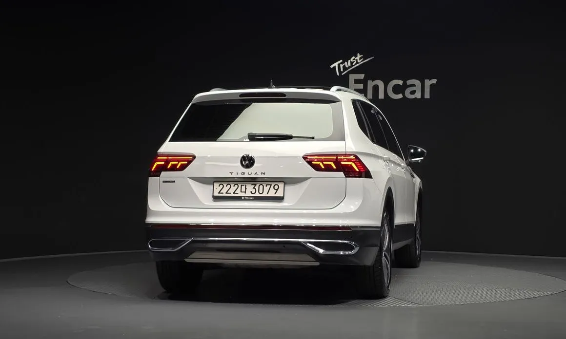 Volkswagen Tiguan — фото 3