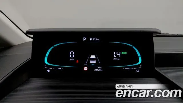 Hyundai Staria — фото 6