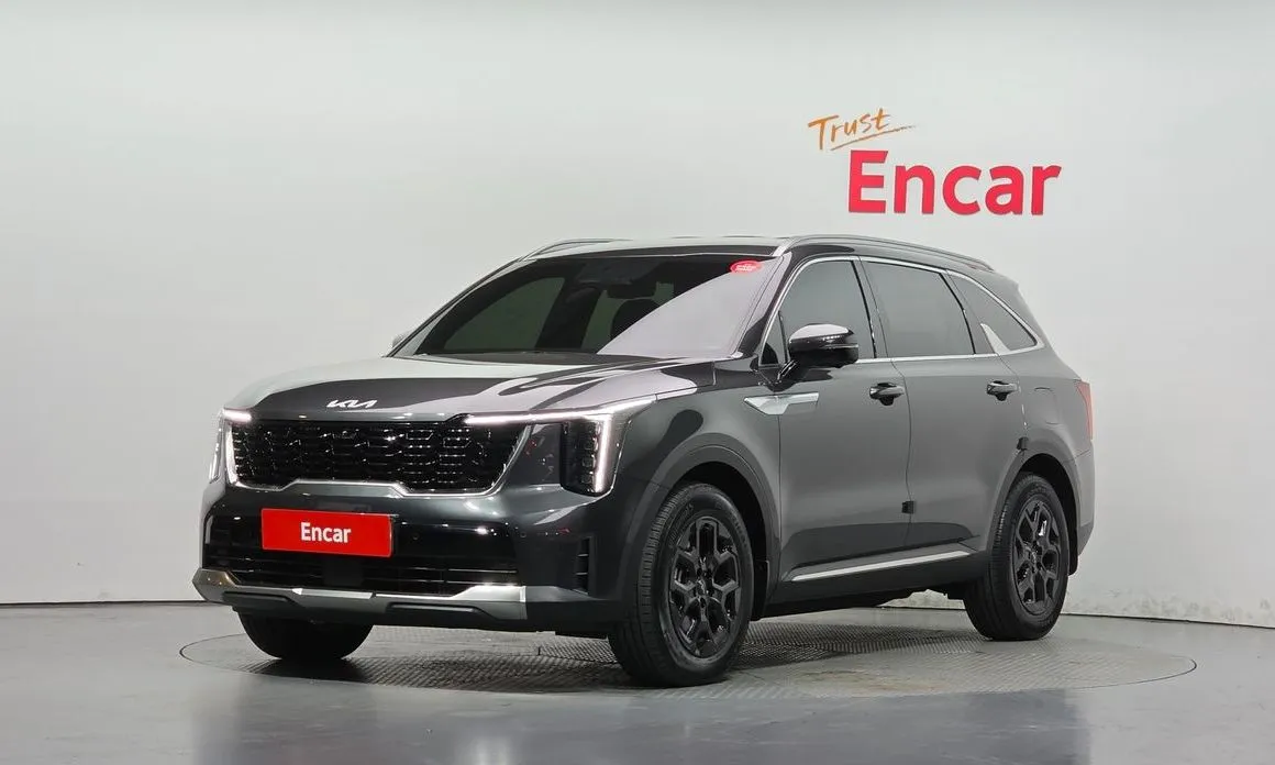 Kia Sorento — фото 1