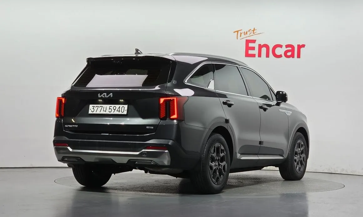 Kia Sorento — фото 3