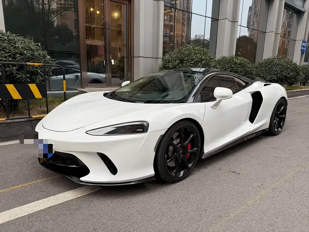McLaren GT — фото 1