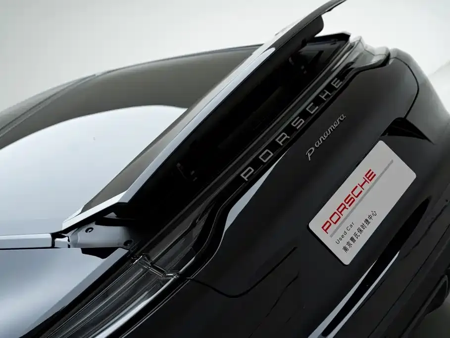 Porsche Panamera — фото 2