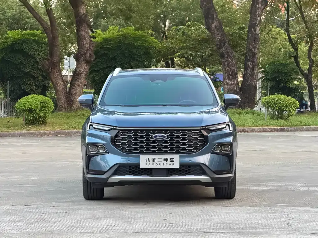 Ford Equator Sport — фото 10