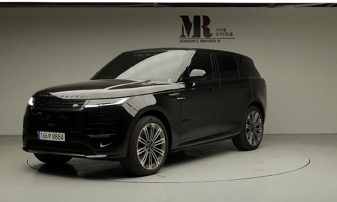 Land Rover Range Rover Sport — фото 1