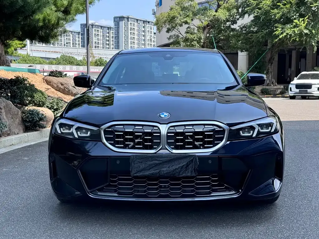 BMW 3 Series — фото 8