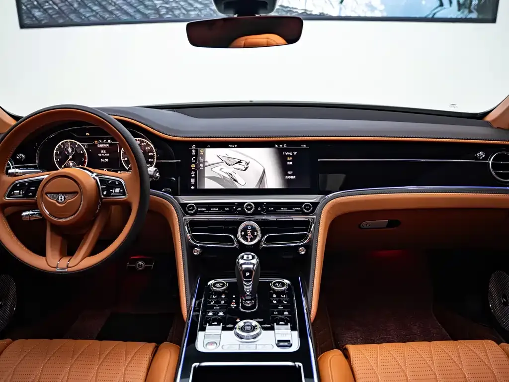Bentley Flying Spur — фото 3