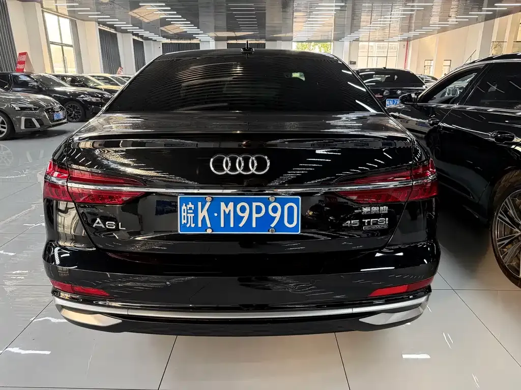 Audi A6L — фото 5