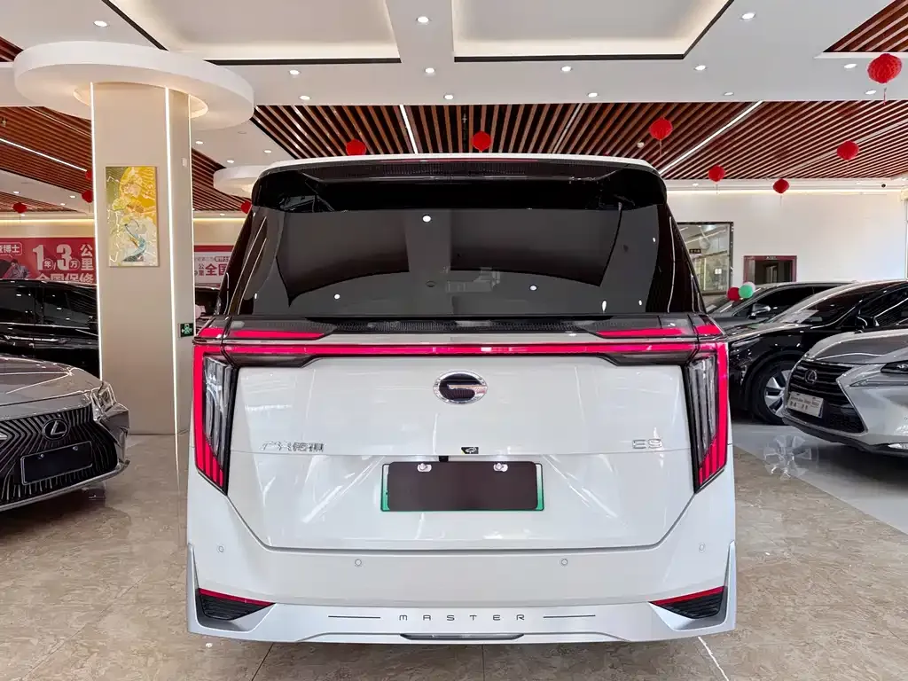 GAC Motor Trumpchi E9 — фото 7