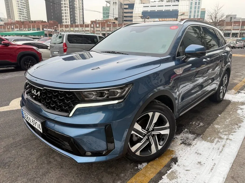 Kia Sorento — фото 1