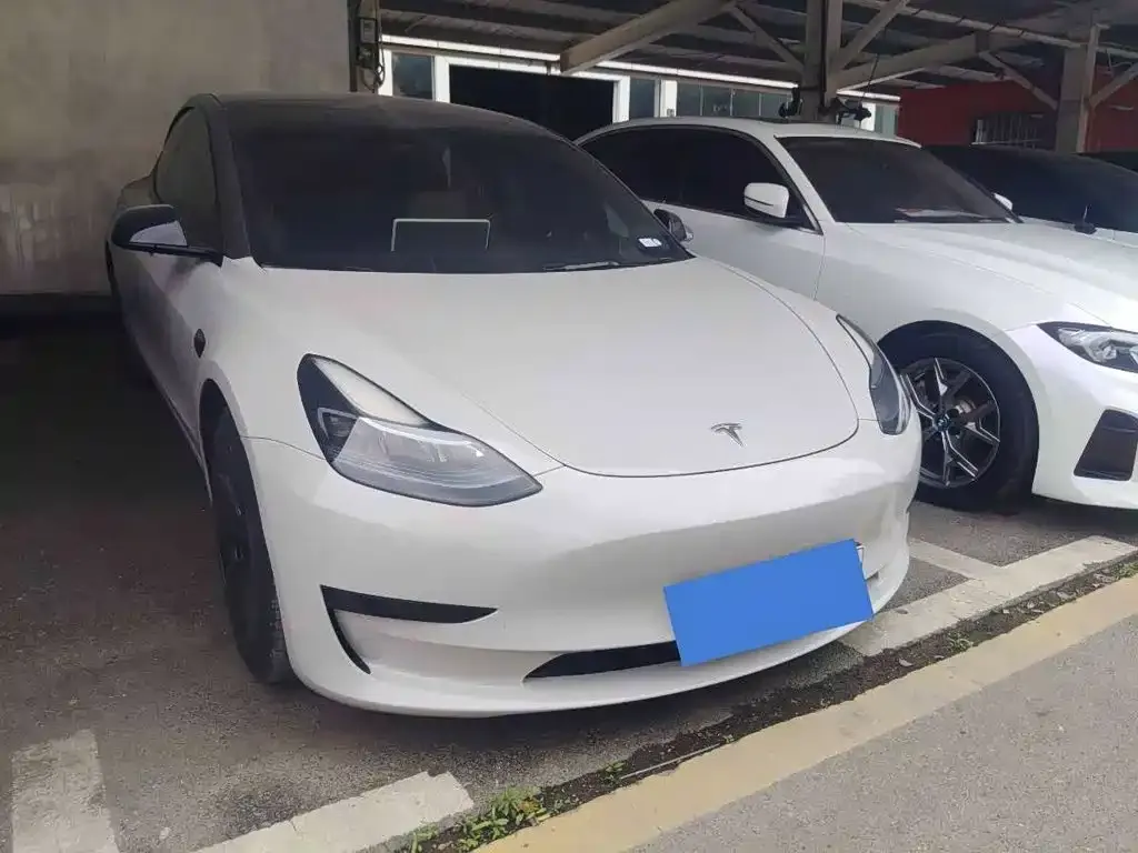 Tesla Model 3 — фото 4