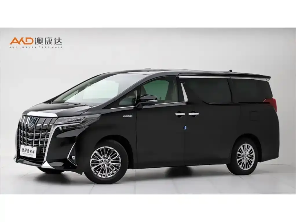 Toyota Alphard — фото 1