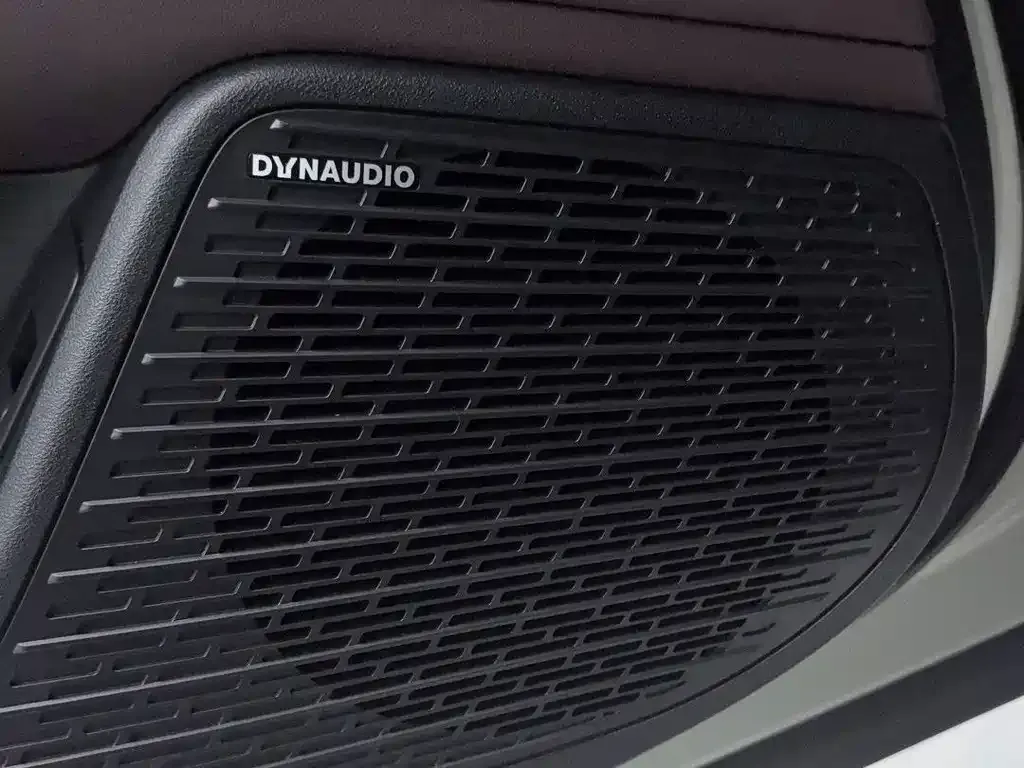 BYD Seal 07 DM-i — фото 10