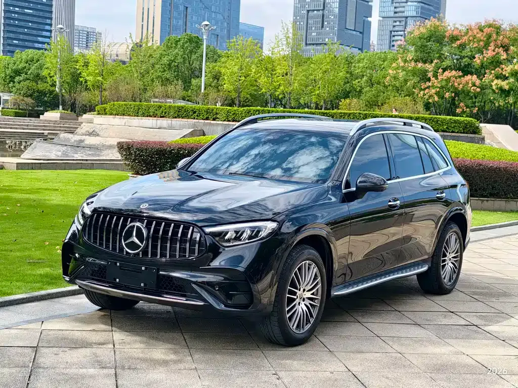 Mercedes-Benz GLC — фото 1
