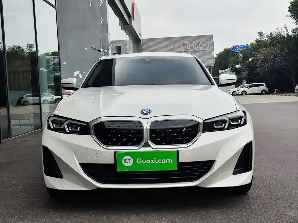 BMW i3 — фото 3