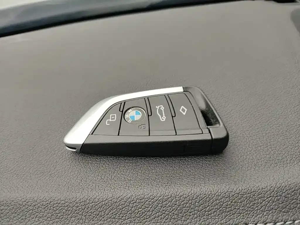 BMW i3 — фото 5